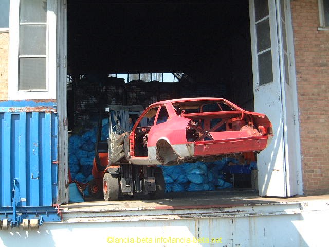 [... Der Tod eines Lancia Beta ...]