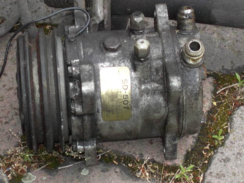 1. Kassler Lancia Beta Auto- und Teile-Flohmarkt