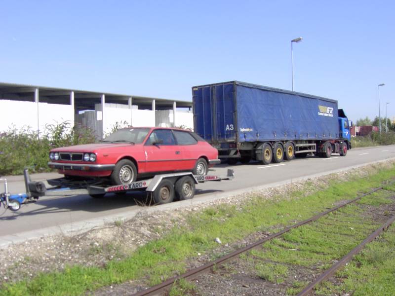 1. Kassler Lancia Beta Auto- und Teile-Flohmarkt