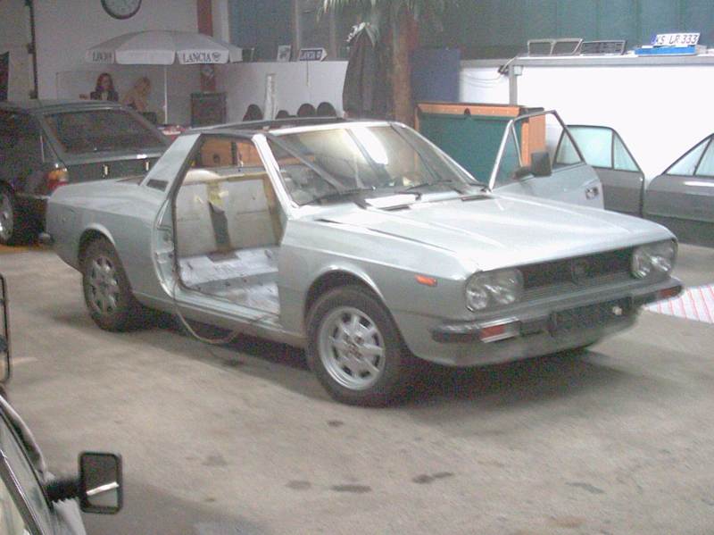 1. Kassler Lancia Beta Auto- und Teile-Flohmarkt