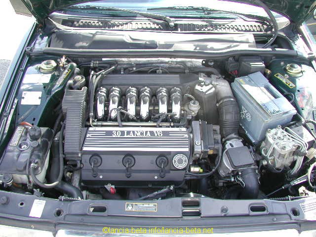 [... Lancia Thema 3.0 V6 LX S.W.: Weiter zum nächsten Bild ...]